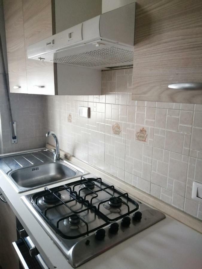 アスティLa Casa Di Fioreアパートメント エクステリア 写真